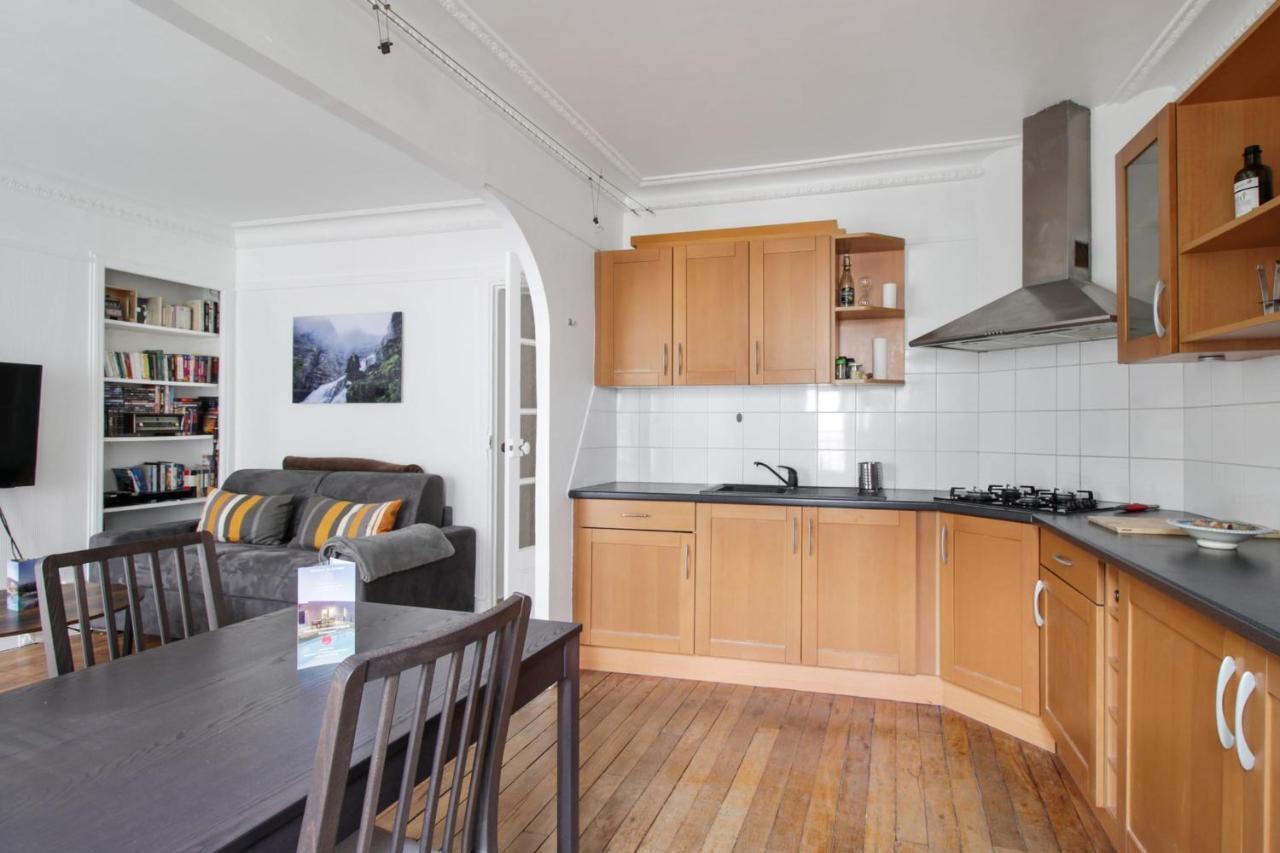 Charming Flat With Balcony In The Centre Of Paris - Welkeys Lejlighed Eksteriør billede